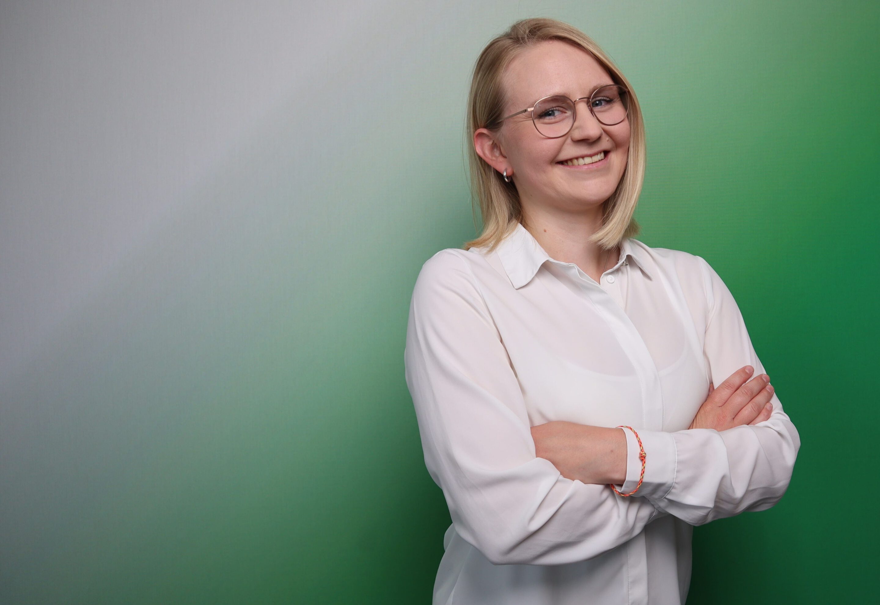 Dshamilja (weiß & stolz) blog